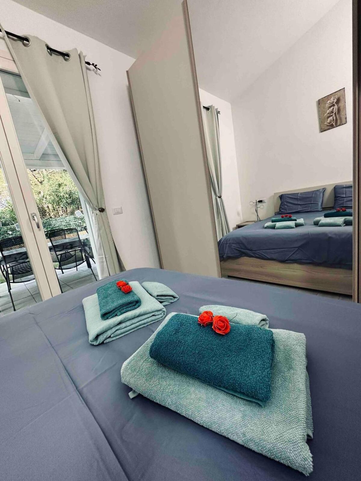 סאסארי Magnifique Villa Neuve En Bord De Mer מראה חיצוני תמונה