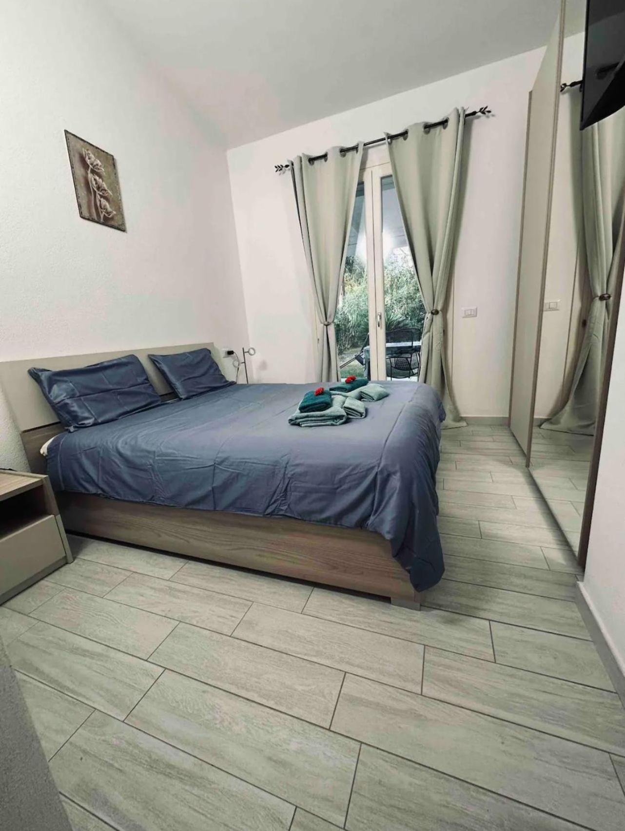 סאסארי Magnifique Villa Neuve En Bord De Mer מראה חיצוני תמונה
